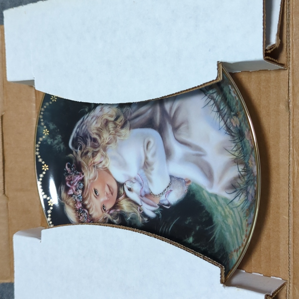 Heavens Little Sweethearts collection plate. 2nd in series